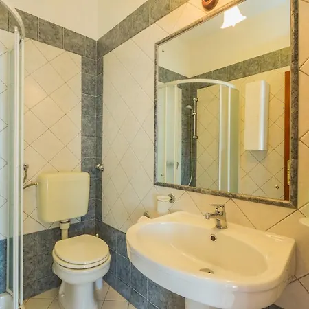 Gasthuis By The Sea - Opatija - 7767 Mošćenička Draga